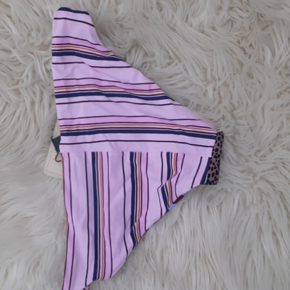 Maaji Reversible Bikini Bottoms Size  S - Picture 2 of 4